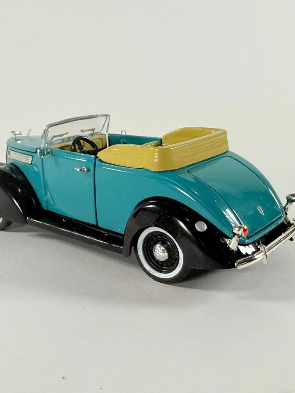 1937 Ford Convertible Sedan Diecast Car Teal & Black W/Tan Interior